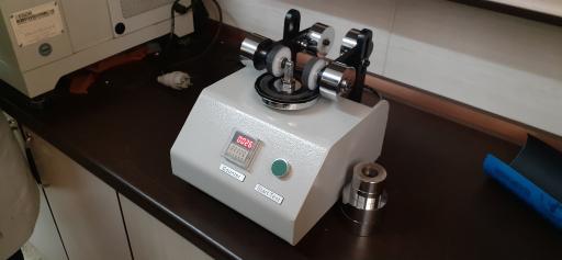 عکس شرکت فروردین آزما تجهیز labhitech