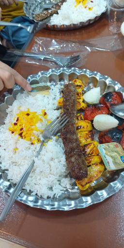 عکس رستوران و چلوکبابی زعفرون