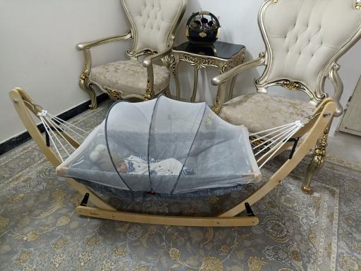 عکس سیسمونی فندق کوچولو