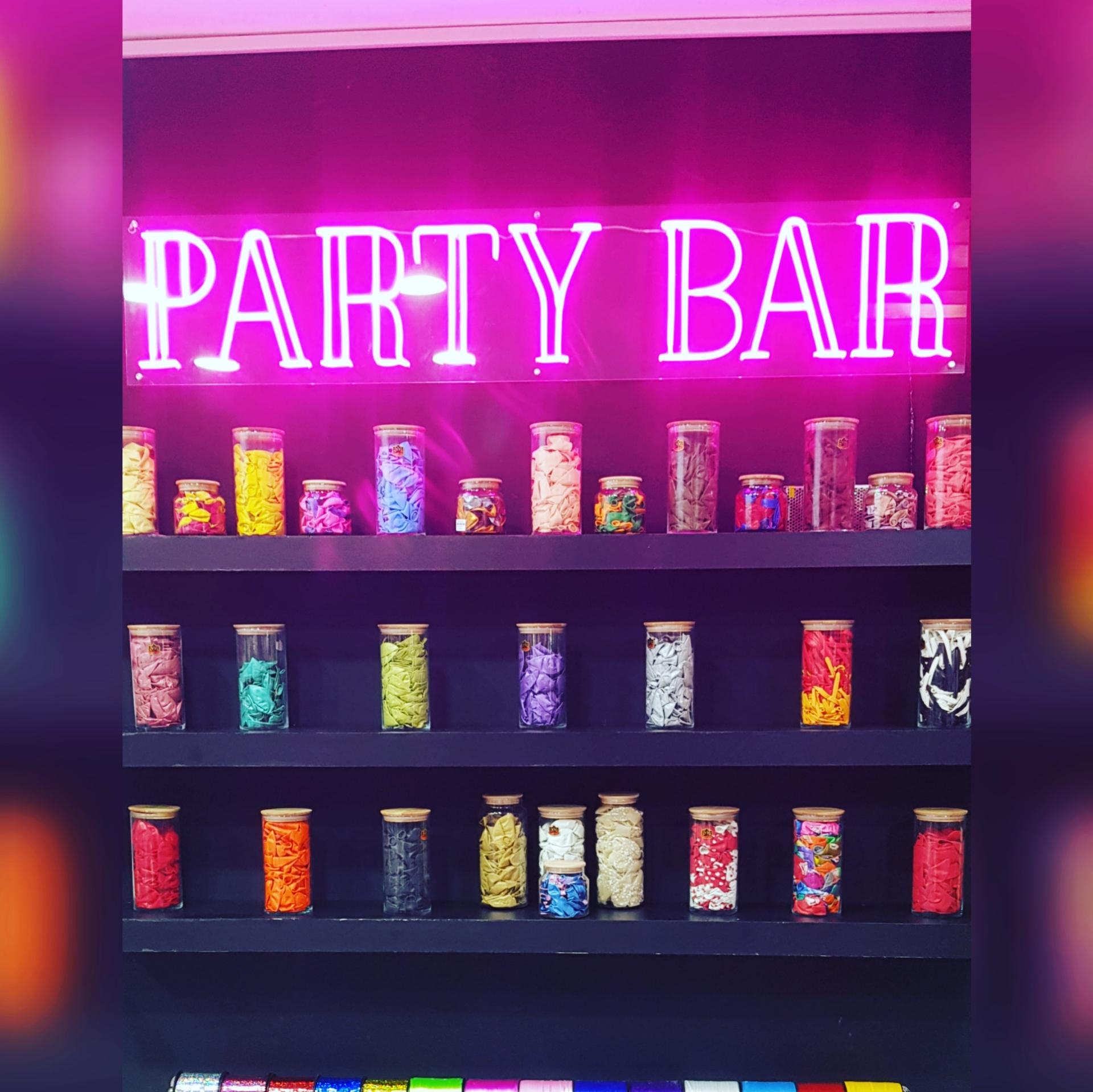 عکس تم تولد دورهمی