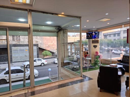 عکس کلینیک دامپزشکی و پت شاپ مدیک