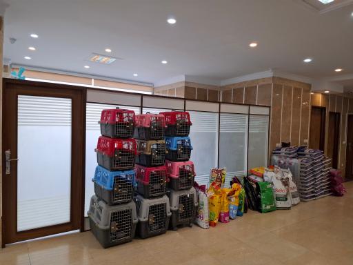 عکس کلینیک دامپزشکی و پت شاپ مدیک