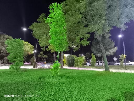 عکس میدان الله