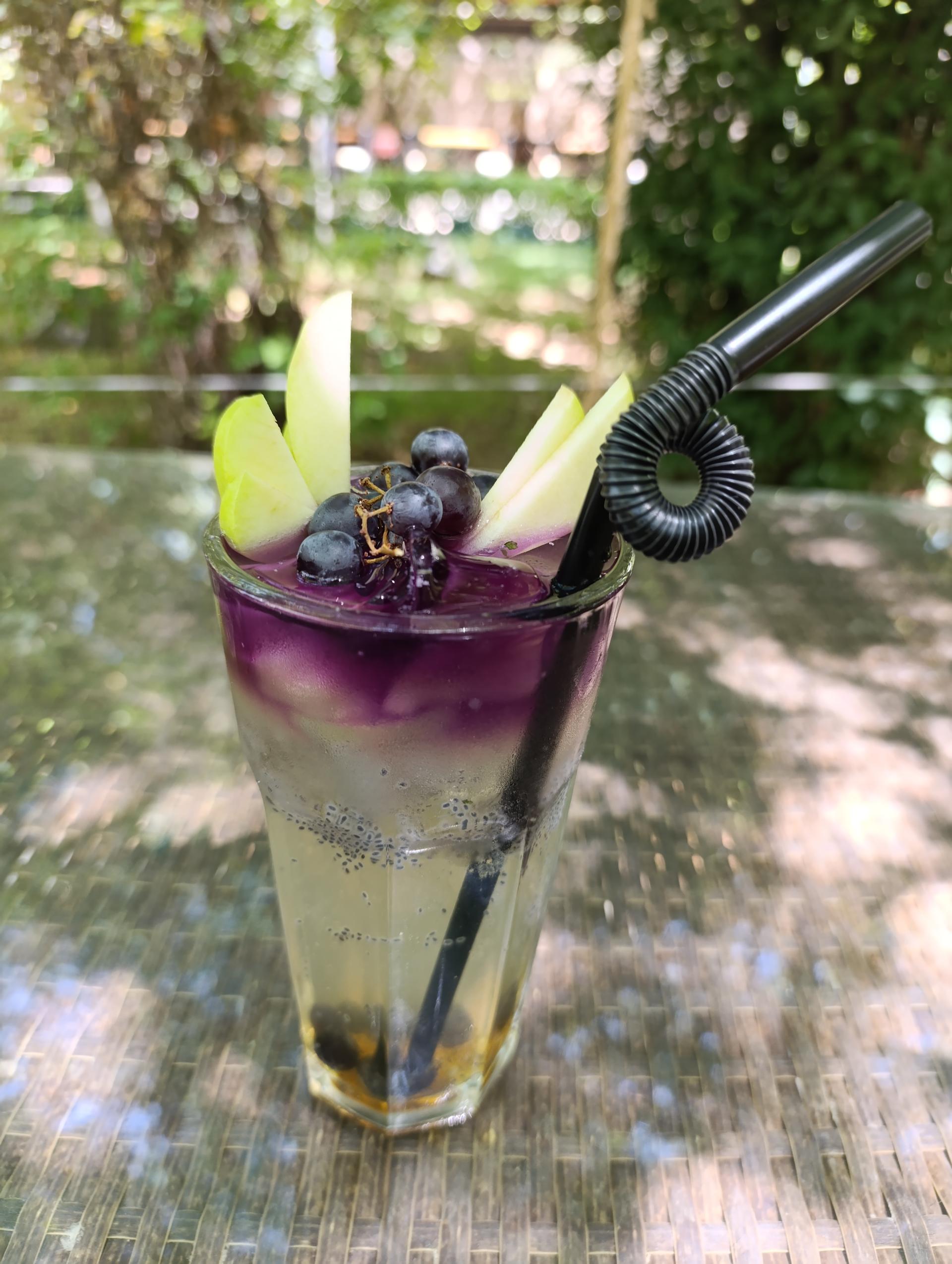 عکس کافه رستوران هالیدیز