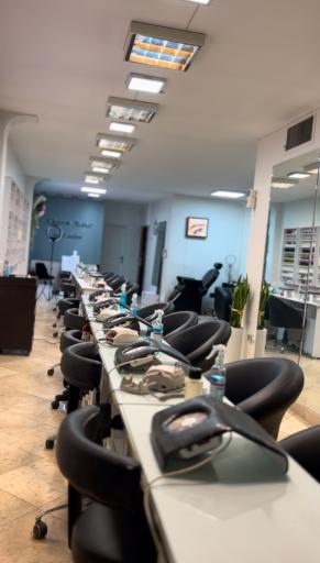 عکس سالن ناخنکار هروی خاطره زهری