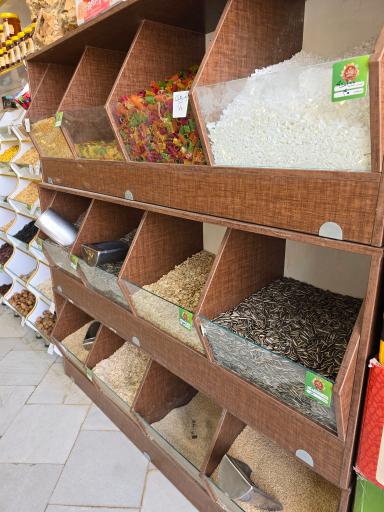 عکس آجیل و خشکبار زرین