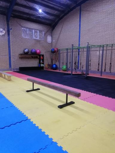 عکس سالن ژیمناستیک مهتاب