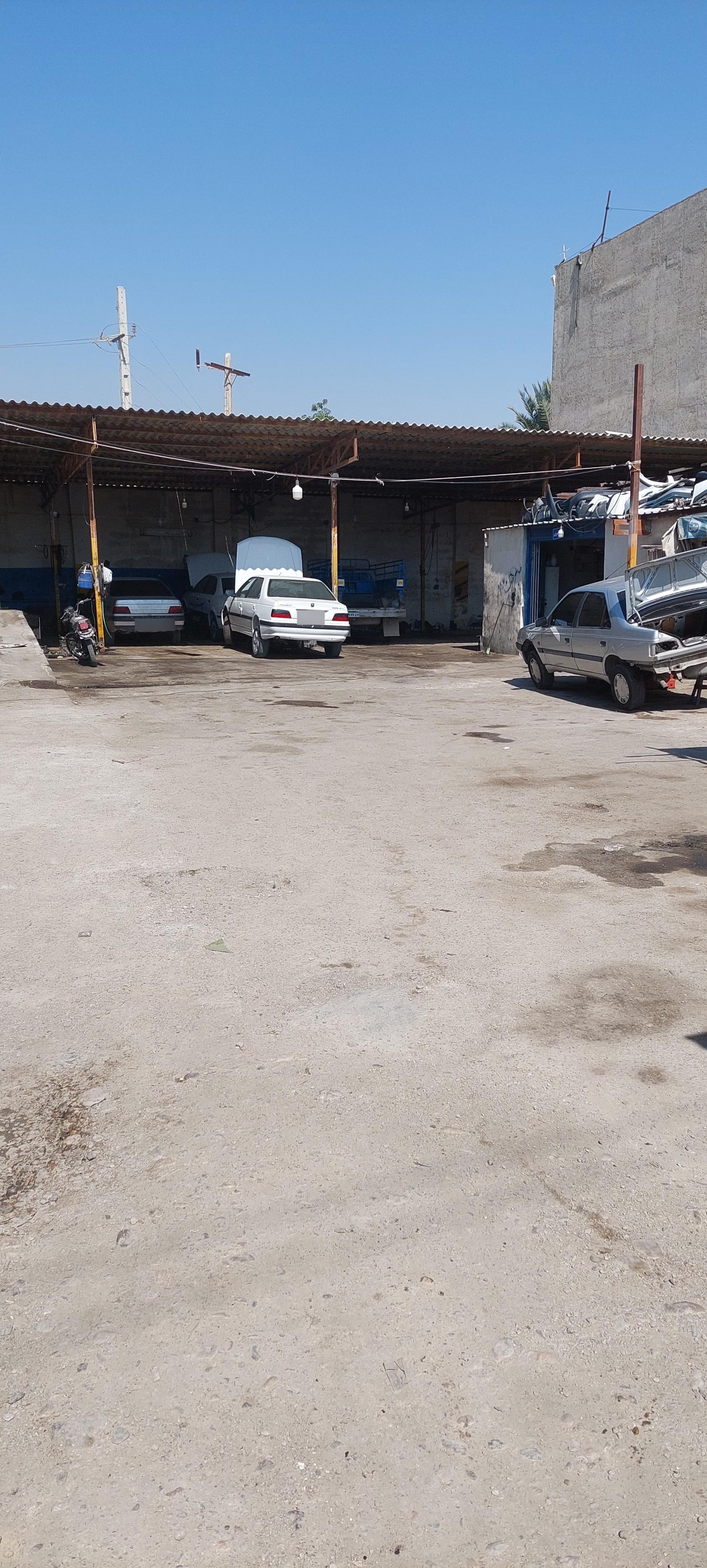 عکس تعمیرگاه مصیبی زاده