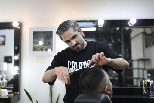 عکس آرایشگاه مردانه تریمو