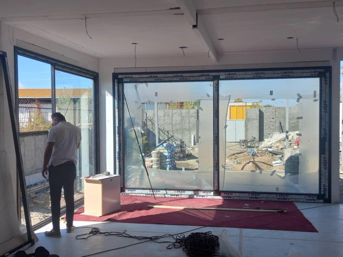 عکس پنجره upvc پارس صنعت نوین