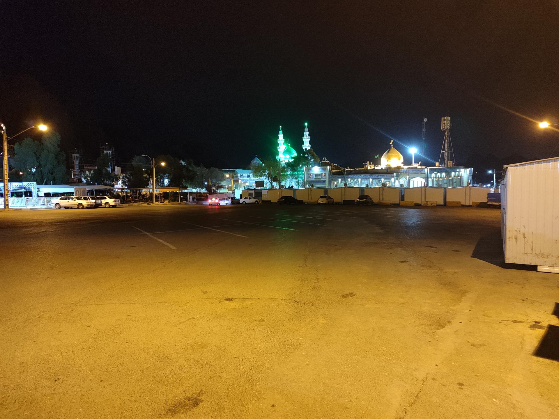 عکس پارکینگ عمومی گلزارشهدای بین المللی کرمان