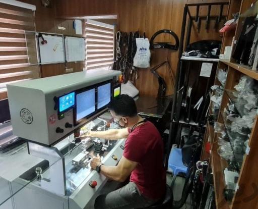 عکس نمایندگی تعمیرات تلویزیون و اسپیکر امیر سرویس