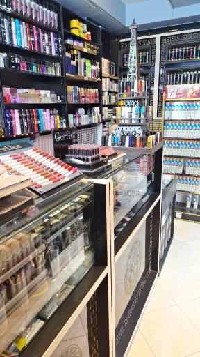 عکس گالری آرایشی بهداشتی تبسم