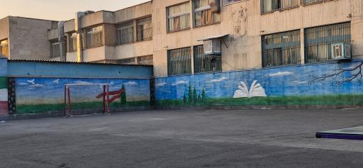 عکس دبیرستان نمونه امام موسی کاظم(ع)