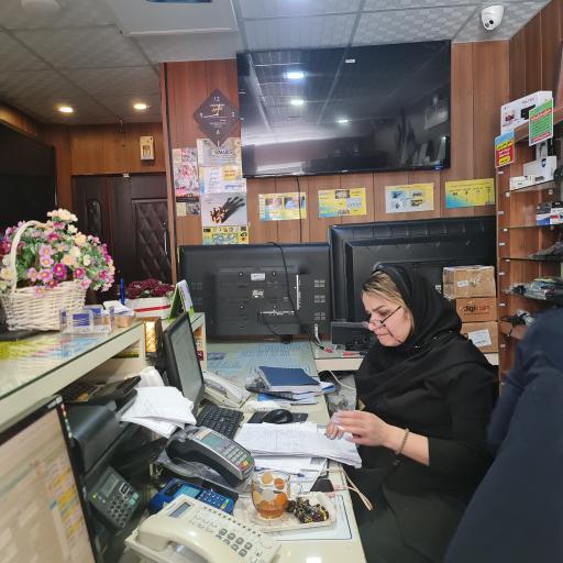 عکس نمایندگی تعمیرات تلویزیون و اسپیکر امیر سرویس