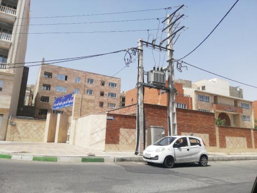 عکس دبیرستان دخترانه مروارید