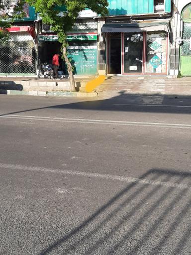 عکس تعمیرات خودروهای دوگانه سوز حسینی