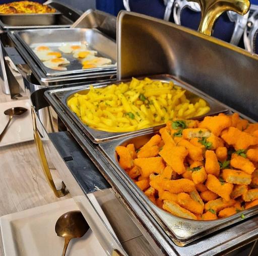 عکس رستوران تهران بین