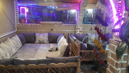 عکس سفره خانه باغ رز