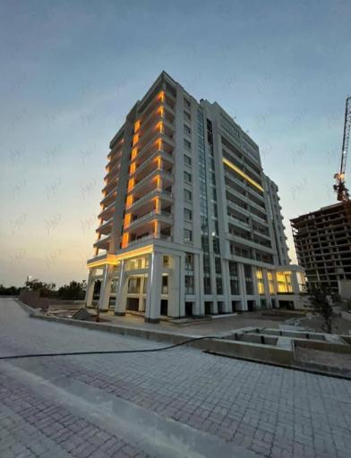 عکس مشاور املاک پیمان