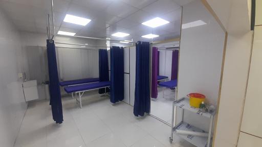 عکس ساختمان پزشکان جمهوری (گروه پزشکی رایحه حیات)