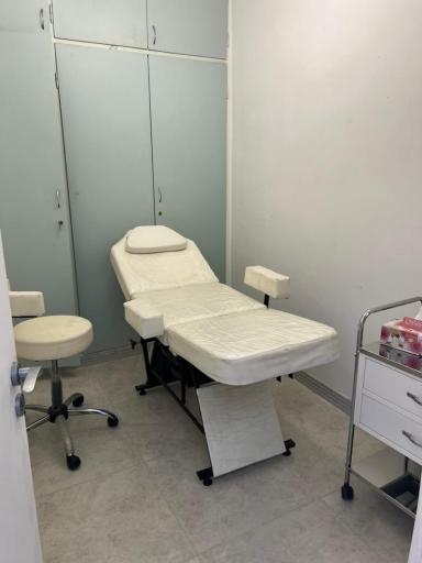 عکس مرکز پوست و مو و زیبایی جماران