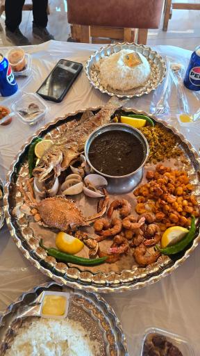 عکس رستوران سنتی ناخدا علی صالح