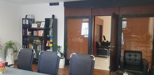 عکس مشاور املاک پیمان