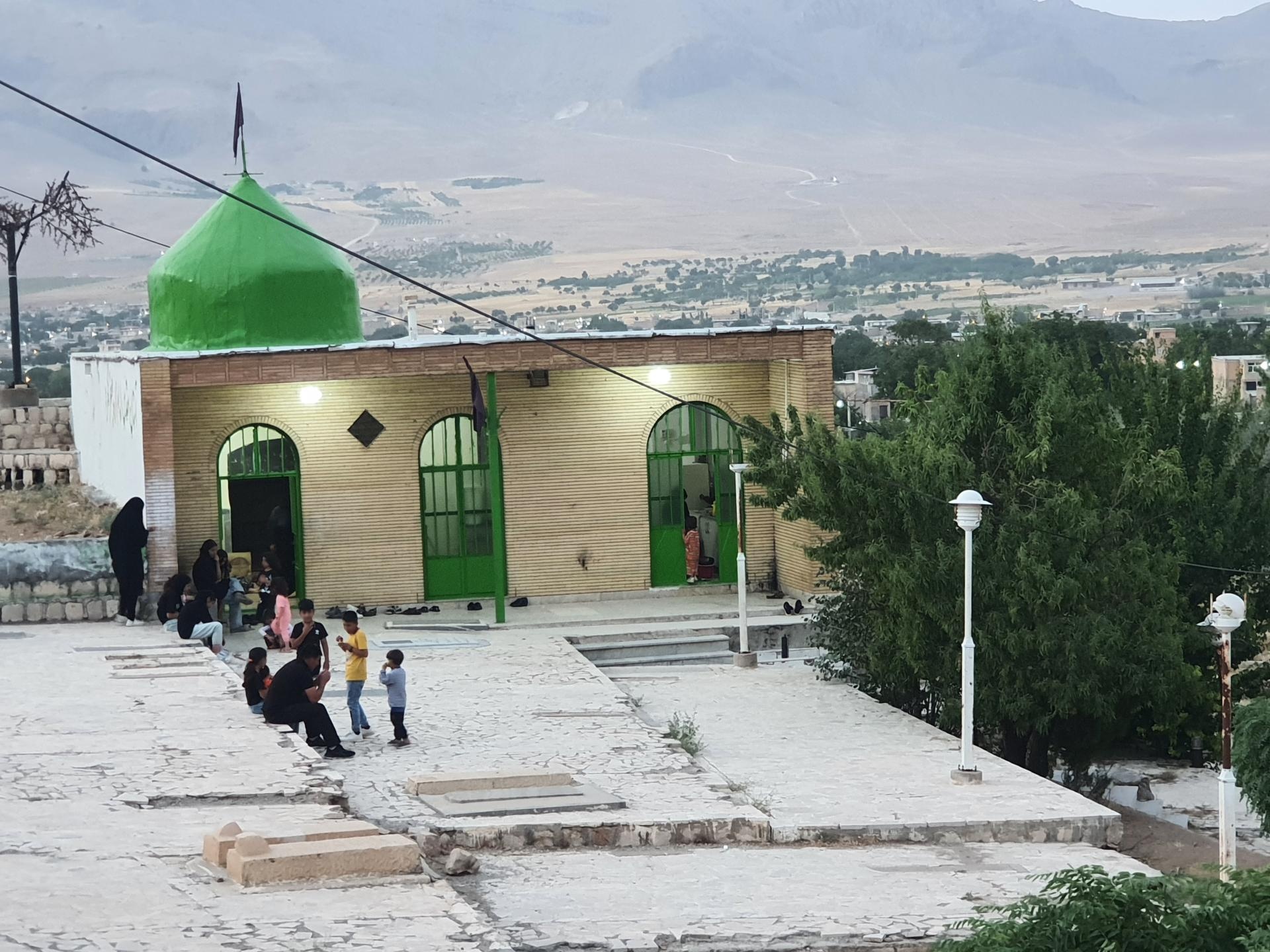 عکس امامزاده جعفر گهرو