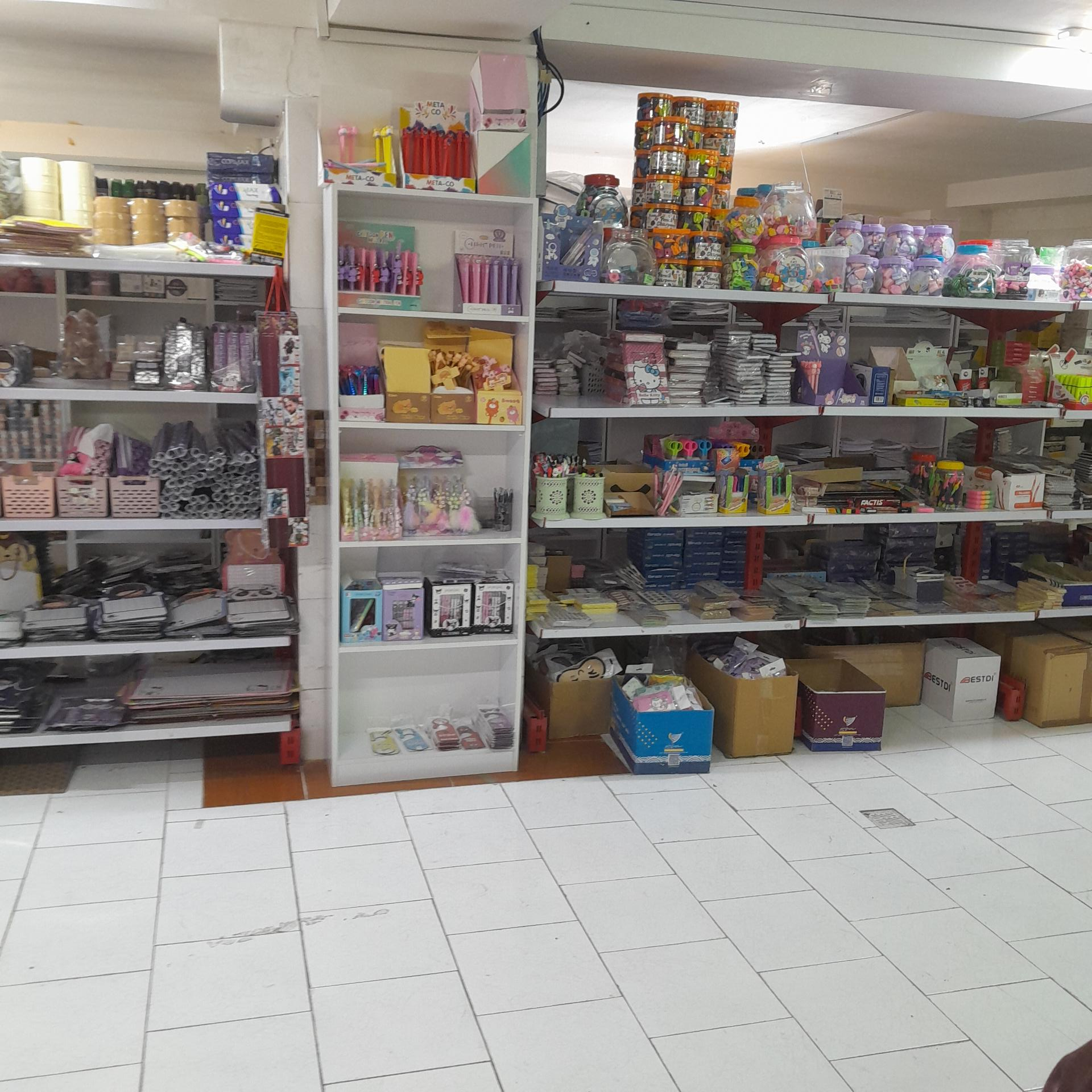 عکس پخش عمده لوازم تحریر پنسل