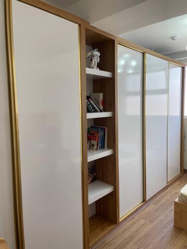 عکس بازرگانی آذین