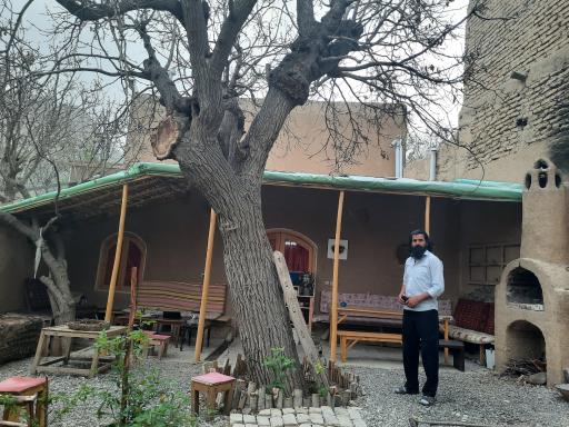 عکس خانه روحانی برزک