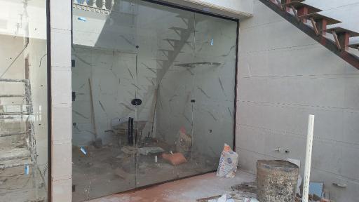 عکس کارگاه تولید درب و پنجره دوجداره upvc 