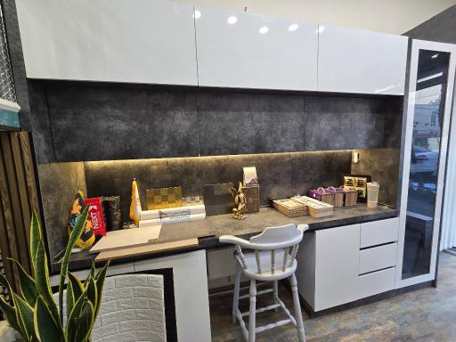 عکس بازرگانی آذین