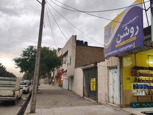 عکس تعویض روغن روشن