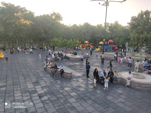 عکس زمین کودکان پارک ملت