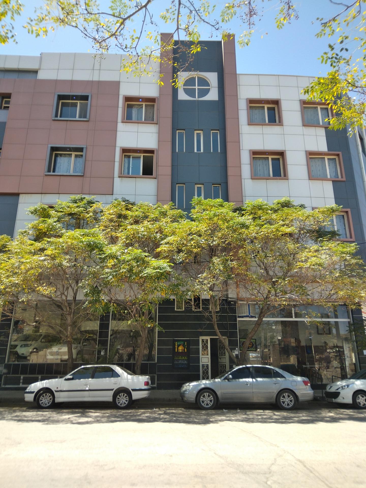 عکس هتل آپارتمان هزار و یک شب