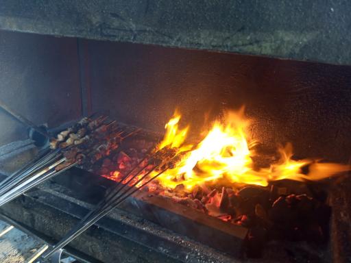 عکس کباب سرای عمو اکبر