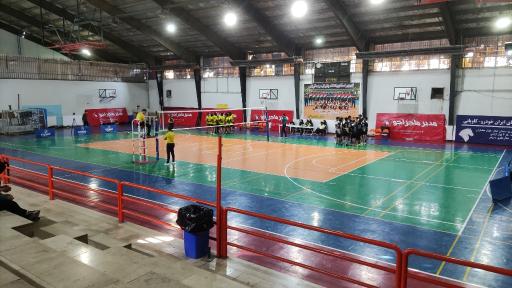 عکس ورزشگاه کیانپور کرج