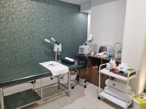 عکس مطب پوست زیبایی و لیزر نیژ