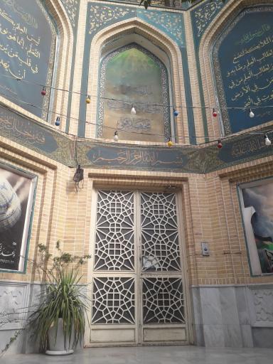 عکس مدرسه علمیه حاج ملاصادق مجتهد قمی