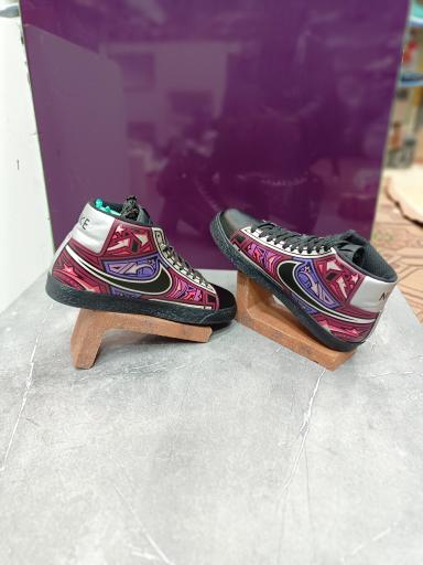 عکس فروشگاه کفش استوک لند