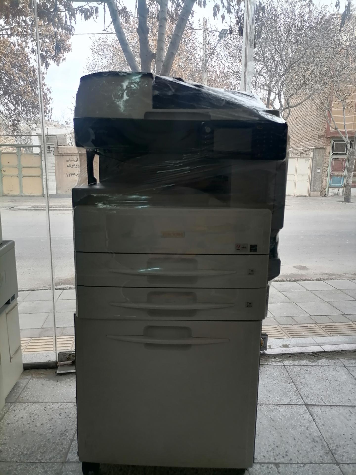 عکس تجهیزات و ماشین های اداری آستوئن