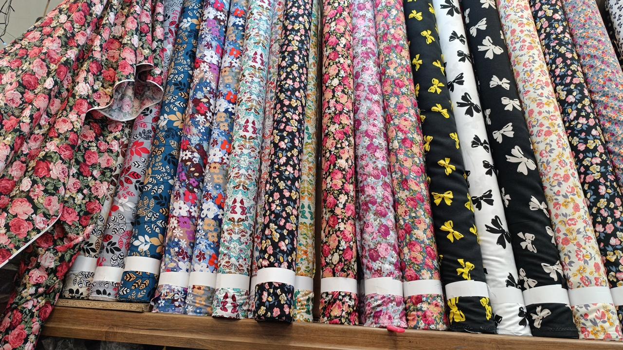 عکس پارچه سرای عصر جدید