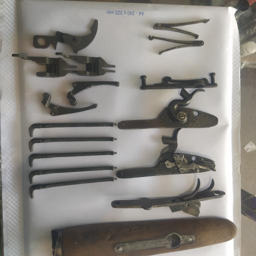 عکس فروشگاه لوازم صید و شکار و قطعات اسلحه رعد اسماعیل شیروانی