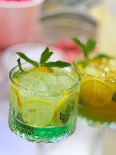 آبمیوه و بستنی سوپر استار