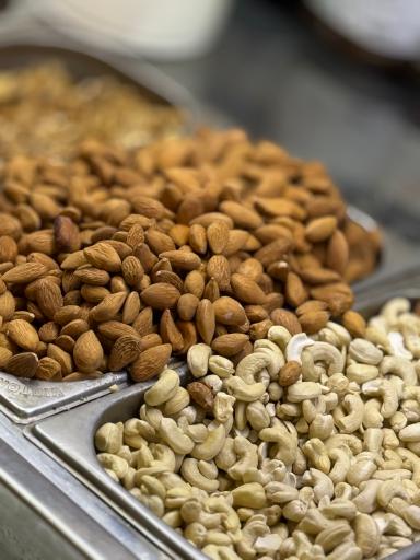 آبمیوه و بستنی سوپر استار