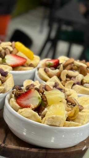 آبمیوه و بستنی سوپر استار