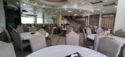 کترینگ و رستوران مرادی