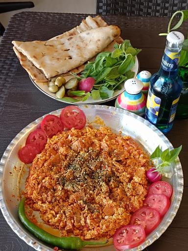 عکس کافه صبحانه و عصرانه الماس